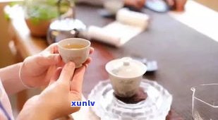 红茶多少度水冲泡？详解冲泡技巧与注意事