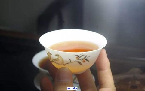 泡的茶水过夜还能喝吗，过夜茶水能喝吗？泡的茶水放置一夜后是否安全饮用？