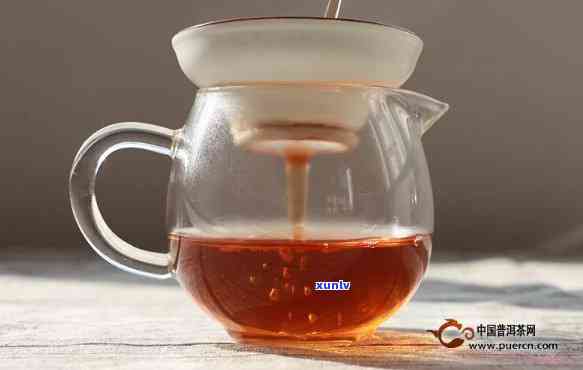 茯苓砖茶的泡法，掌握茯苓砖茶的正确冲泡 *** ，品味健养生之道