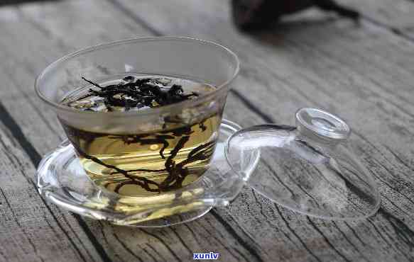 红茶一泡沉底的好吗-红茶一泡就沉底