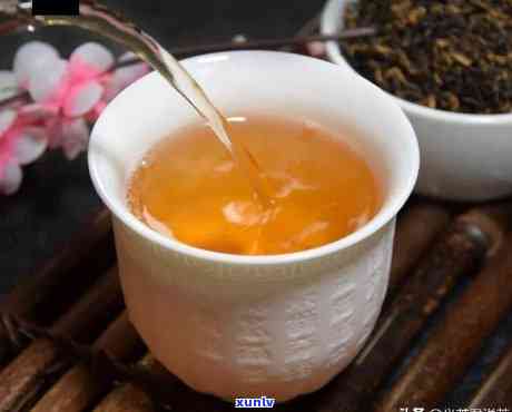 红茶入口有点涩，品尝红茶：揭示其微妙的苦涩口感