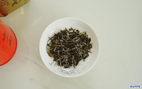 一壶红茶究竟能泡多少次？茶叶冲泡次数影响因素解析