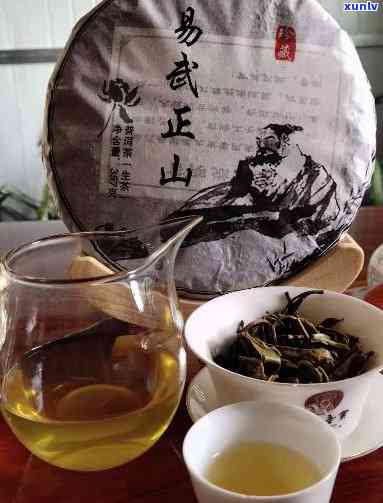 2013年曼松普洱生茶，【古树纯料】2013年易武正山 曼松普洱生茶 357g 纯手工压制 正宗老班章核心产区 易武茶王树原料 易武茶农直销