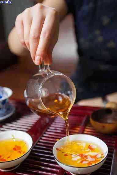 何谓功夫茶？深入了解中国传统茶文化的核心理念与冲泡技艺