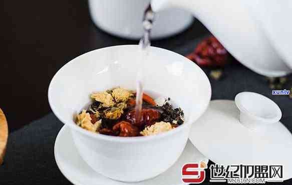 饭店用什么茶水好喝一点？探讨常用茶饮选择与口感特点