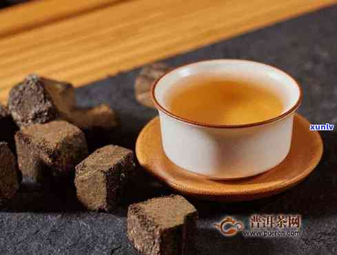 米砖茶属于什么茶，米砖茶：探寻其所属的茶叶种类