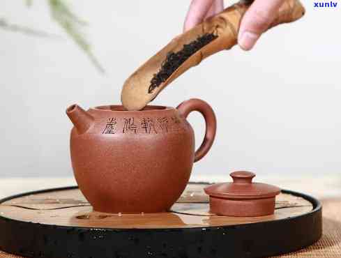 降坡泥适合泡绿茶吗，探讨降坡泥是否适合冲泡绿茶？