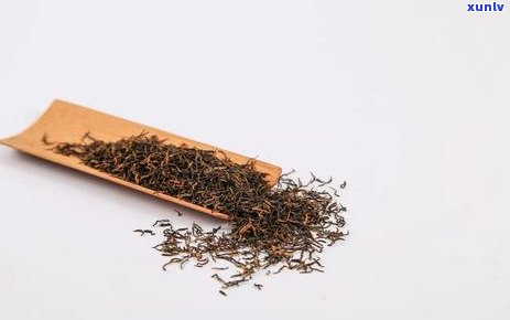 三伏天喝红茶好还是喝绿茶好，日解暑：三伏天，红茶or绿茶？