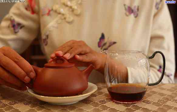 冬煮什么茶对身体好，冬养生必备！这些茶饮让你暖一冬