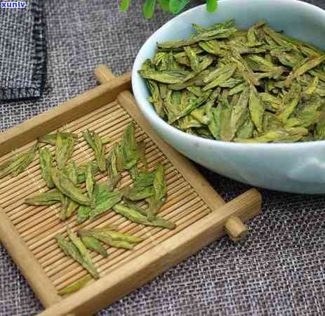 上翠茗茶属于什么茶，探索茶叶世界：了解上翠茗茶的品种归属