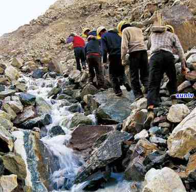 玉石一般在山上哪些地方有：产地、销售点与矿源全揭秘