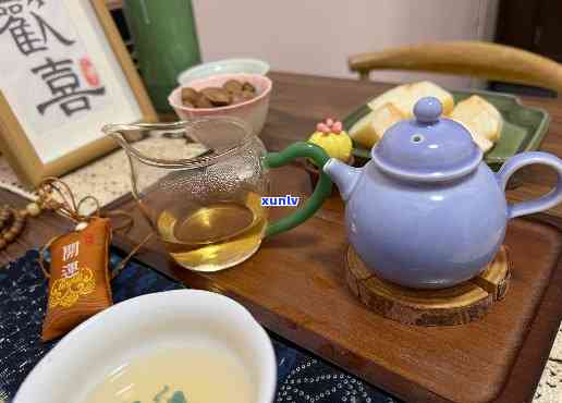 春天天喝什么茶，春节，喝什么茶更合适？