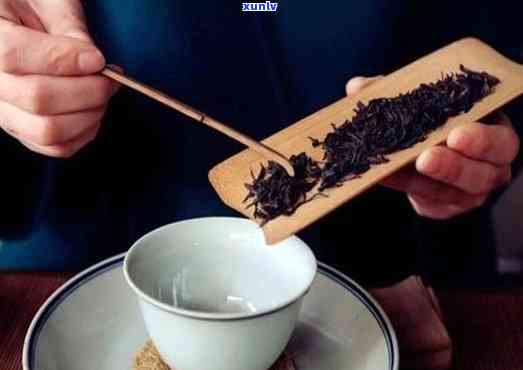 什么茶越喝越有味道？探讨女性喝茶的独特体验