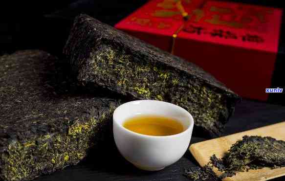 冰岛800年古树茶价格表：详细价格与图片一览