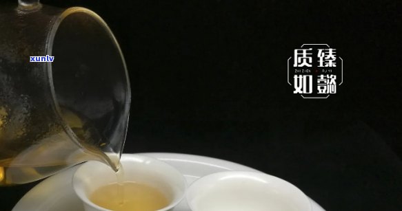 翡翠貔貅吊坠佩戴技巧与注意事项：如何正确戴出更佳效果？