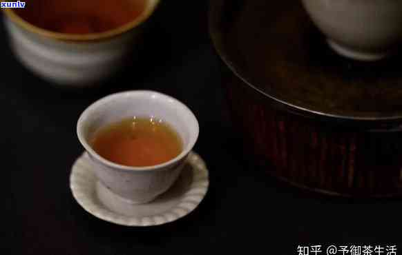 每一颗茶都来之不易，尊重每一片茶叶：探讨其背后的故事与艰