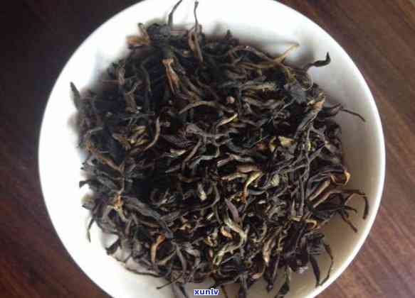 凤庆红茶哪里的吃，探寻美味：凤庆红茶的产地在哪里？