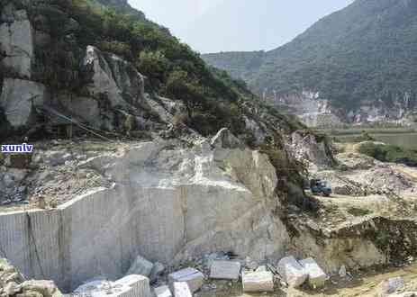 天峨县石英石矿，探秘广西天峨县石英石矿：地质奇观与矿产资源