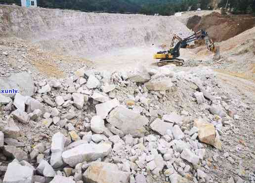 天峨县石英石矿，探秘广西天峨县石英石矿：地质奇观与矿产资源