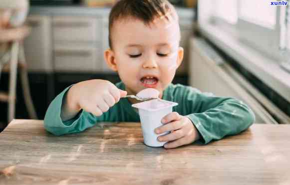 喝完酸奶能喝茶水吗小孩，小孩子喝完酸奶后可以喝茶水吗？