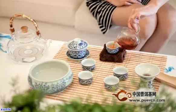 2019雨林老班章价格：雨林古树茶老班章2017年熟茶多少钱一饼