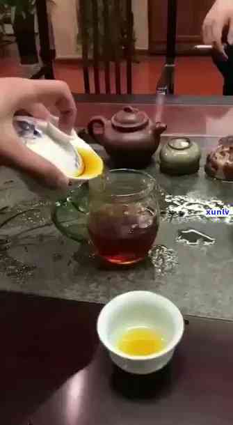 两人喝茶图片真实图片，共享茶香：真实图片中的两人品茗时刻