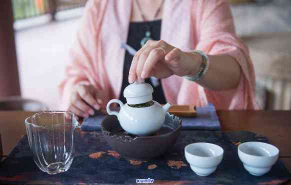 下雨幽静喝茶的图片-下雨幽静喝茶的图片大全