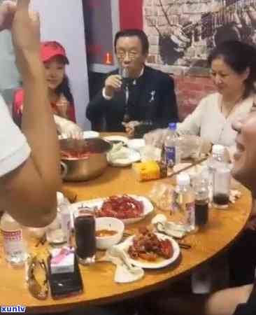 想开个玉石店，开启玉石事业：如何成功开设一家玉石店？