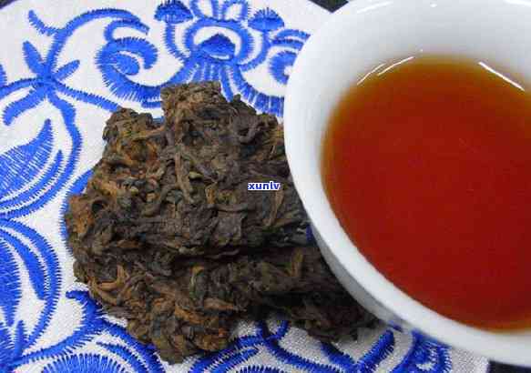 老茶头煮着喝还是泡着喝好，老茶头：煮着喝还是泡着喝更好？