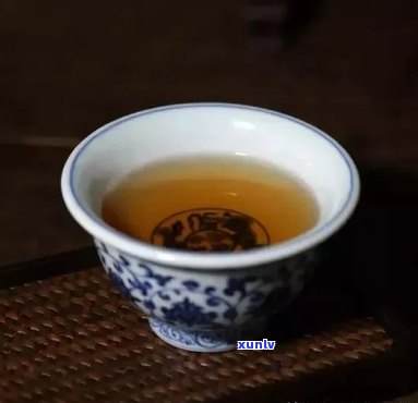 喝茶的更高境界一句话：一人一茶一心境，女人喝茶的心情唯美句子