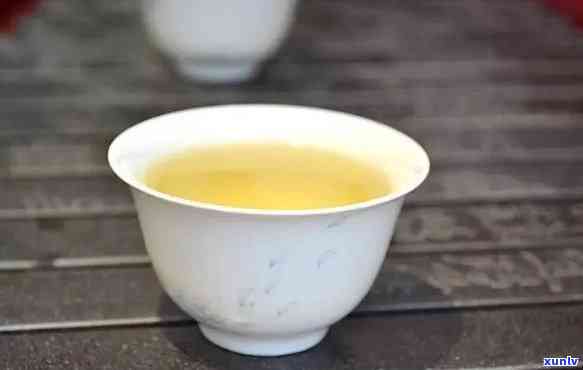 一杯茶一杯水的含义，茶与水：两种饮品，不同寓意