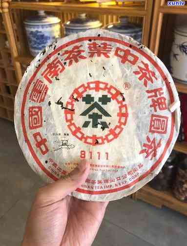 中茶2006年8111铁饼，品味历，探寻经典：中茶2006年8111铁饼的魅力