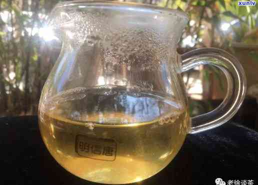 泡茶茶杯里老是有悬浮物？是不是茶叶不干净呢？