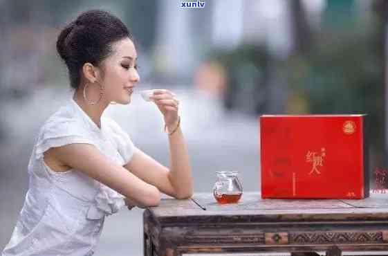 长期喝茶的女人图片-长期喝茶的女人图片大全