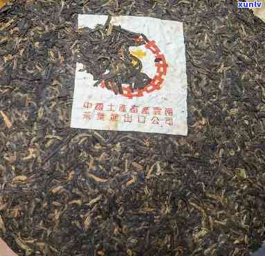 2000年中茶黄印熟茶，复古风潮回归：2000年中茶黄印熟茶的魅力与价值探讨