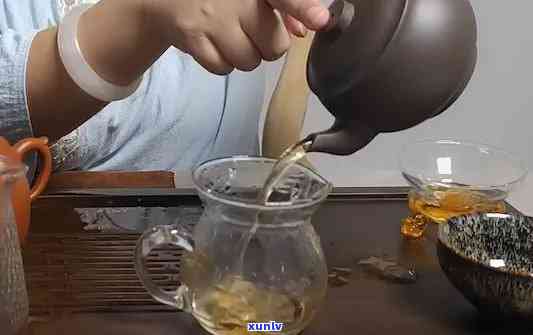 泡茶之一泡：需倒掉还是能喝？