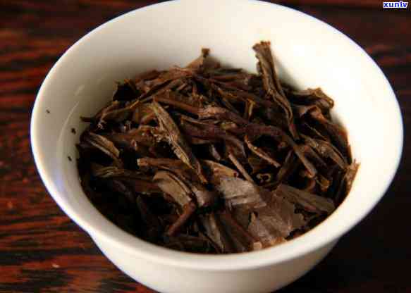 2004年澜沧古茶砖，探秘历韵味：2004年澜沧古茶砖的传奇故事