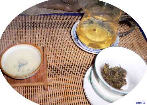 勐库东半山古树茶价格，揭秘勐库东半山古树茶价格：一场品茗之旅的起点