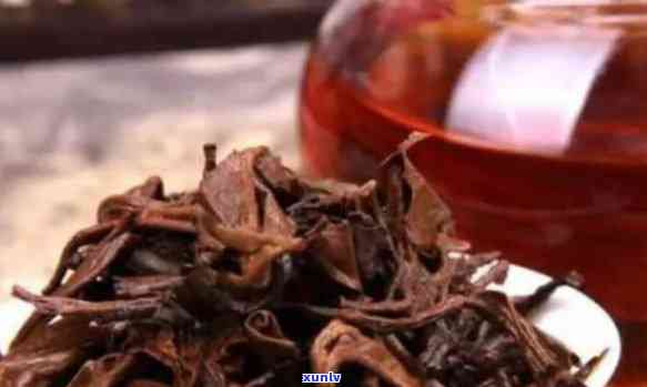 古树红茶的特点及功效，探秘古树红茶：特点与神奇功效