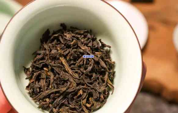 黄观音茶的特点：口感香醇，色泽金黄，属于半发酵乌龙茶。多少钱？价格因品质和地区而异。