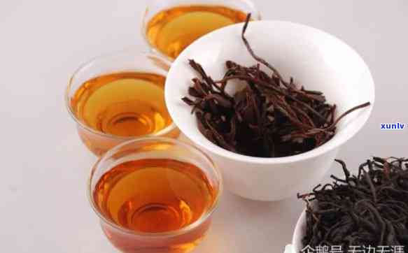 红茶的原材料是绿茶吗，红茶和绿茶：它们的原材料有何不同？