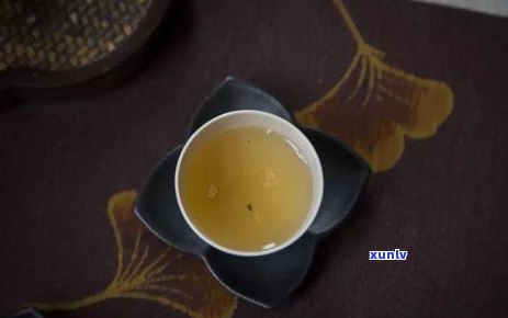 冲泡白牡丹茶的水-冲泡白牡丹茶的水是多少