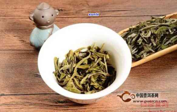 白牡丹茶的口感特点：清新淡雅，花香四溢，回味甜，具有独特的韵味。