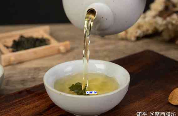 关于茶的视频文案，深入了解茶文化：探索茶叶的起源、种类和冲泡技巧的精彩视频