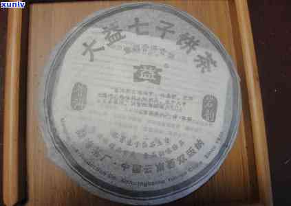 大益岩韵2012品鉴，深度品鉴：大益岩韵2012，感受茶的魅力与韵味