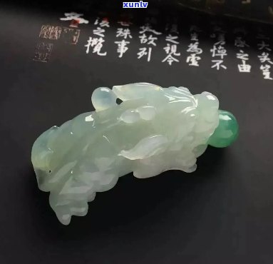 翡翠兽头的寓意：象征意义解析