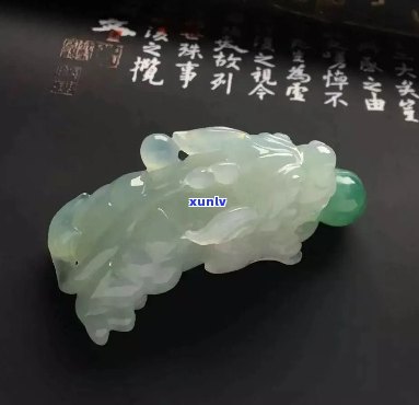 翡翠兽头的寓意，解读翡翠兽头：吉祥如意的寓意与象征意义