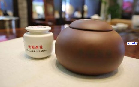 下关生沱茶怎么醒茶，教你如何正确醒茶：下关生沱茶的醒茶步骤与技巧