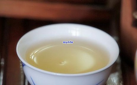 云南月光白属于什么茶类？与福鼎白茶有何区别？