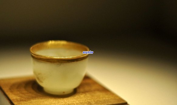 像玉石的杯子是什么，探秘神秘的玉石杯：你从未见过的精美设计